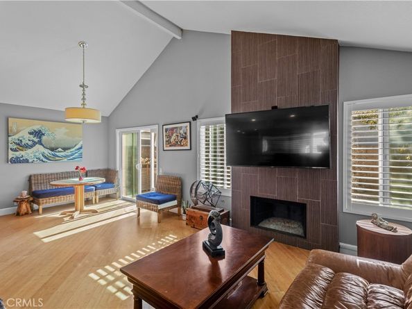 706 Oceanhill, Huntington Beach CA 92648