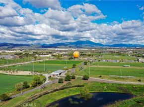 106 Aims, Irvine CA 92618