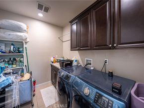 106 Aims, Irvine CA 92618