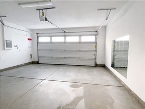 106 Aims, Irvine CA 92618