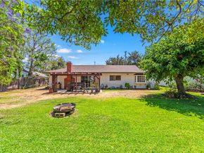 1281 La Colina Drive, Tustin CA 92780