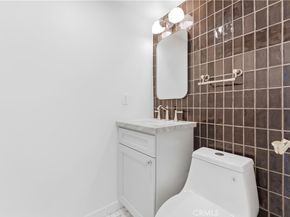 5104 Lindblade, Culver City CA 90230