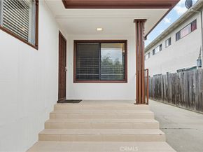 3700 S Bentley, Los Angeles CA 90034