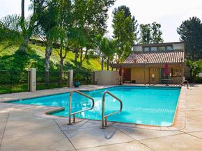 27857 Espinoza, Mission Viejo CA 92692