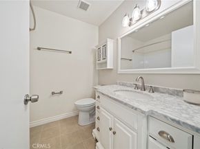 407 N Park Vista D, Anaheim CA 92806