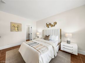 56 Crabapple, Irvine CA 92620