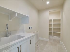 103 Oakstone, Irvine CA 92618