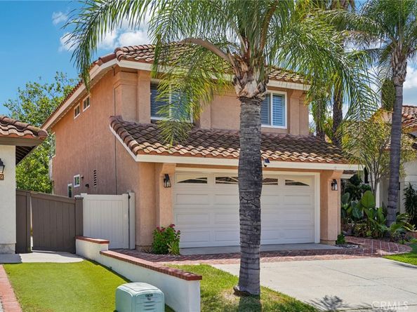 4 Via Joaquin, Rancho Santa Margarita CA 92688