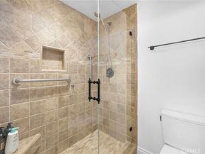 18 Navarre 133, Irvine CA 92612