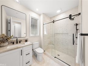 125 Prestigo, Irvine CA 92602