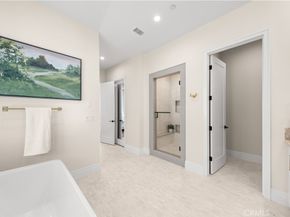 125 Prestigo, Irvine CA 92602