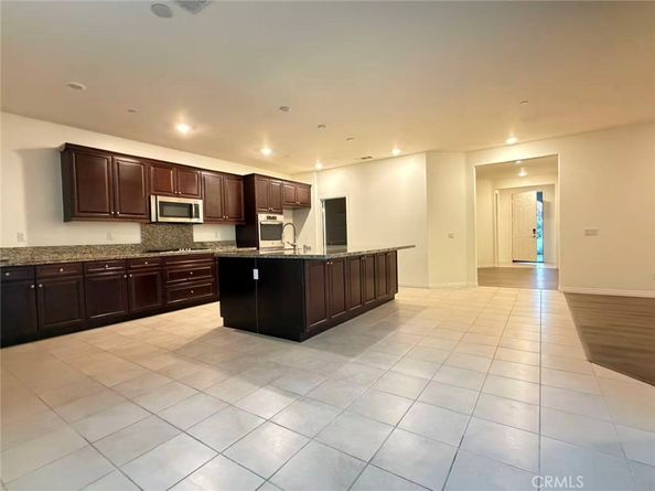 3262 E Yellowstone, Ontario CA 91762