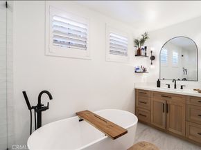 15 Picket, Aliso Viejo CA 92656