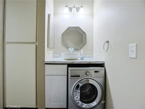 631 N Bristol 62, Santa Ana CA 92703