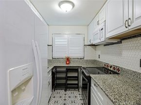 631 N Bristol 62, Santa Ana CA 92703