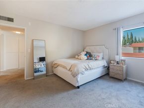 9950 Reseda #17, Northridge CA 91324