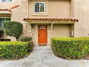 7767 Caminito Monarca 100, Carlsbad CA 92009