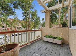 7767 Caminito Monarca 100, Carlsbad CA 92009