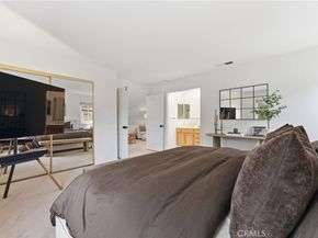 7767 Caminito Monarca 100, Carlsbad CA 92009