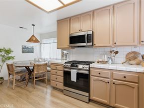 7767 Caminito Monarca 100, Carlsbad CA 92009