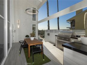 10 66th Place, Long Beach CA 90803