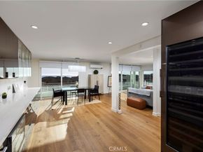 10 66th Place, Long Beach CA 90803