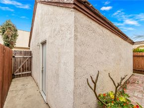 2007 Delaware Street, Huntington Beach CA 92648