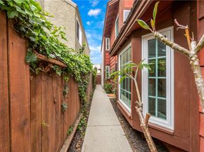 2007 Delaware Street, Huntington Beach CA 92648