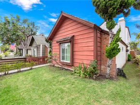2007 Delaware Street, Huntington Beach CA 92648