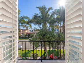 613 12th, Huntington Beach CA 92648