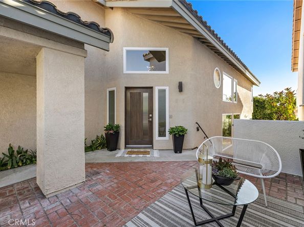 27 Palm Beach Court, Dana Point CA 92629