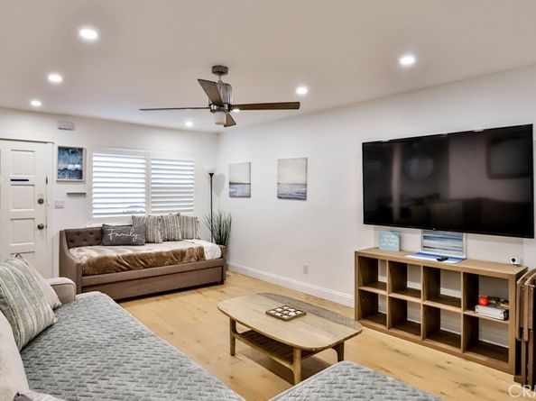 218 16th Street B, Huntington Beach CA 92648