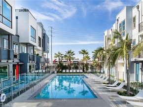 337 Placemark, Irvine CA 92614