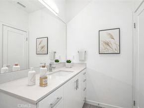 337 Placemark, Irvine CA 92614