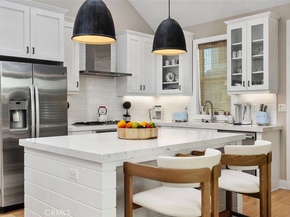 2076 Tablelands Way, Costa Mesa CA 92627