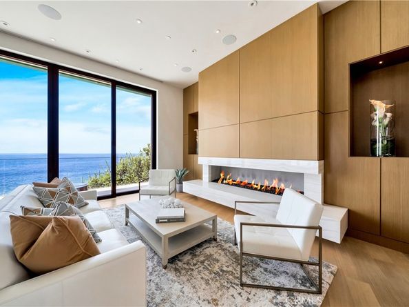 18 Lagunita Drive, Laguna Beach CA 92651