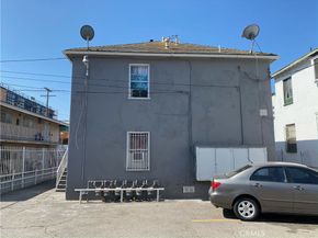 3425 Hyde Park Boulevard, Los Angeles CA 90043
