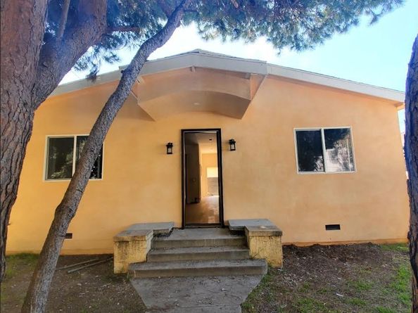3765 Globe Avenue, Los Angeles CA 90066