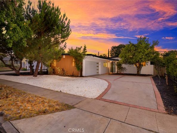 5611 Babbitt Avenue, Encino CA 91316