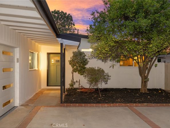 5611 Babbitt Avenue, Encino CA 91316