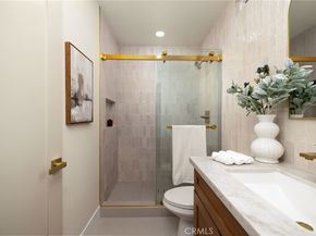 5611 Babbitt Avenue, Encino CA 91316