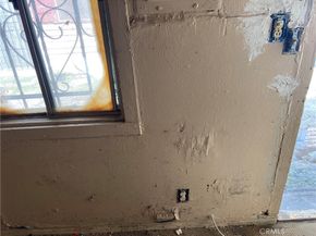 12106 S Willowbrook, Compton CA 90222