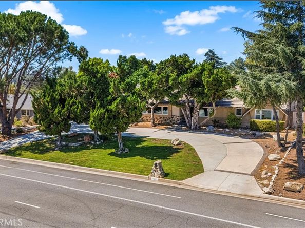 11223 White Oak Avenue, Granada Hills CA 91344