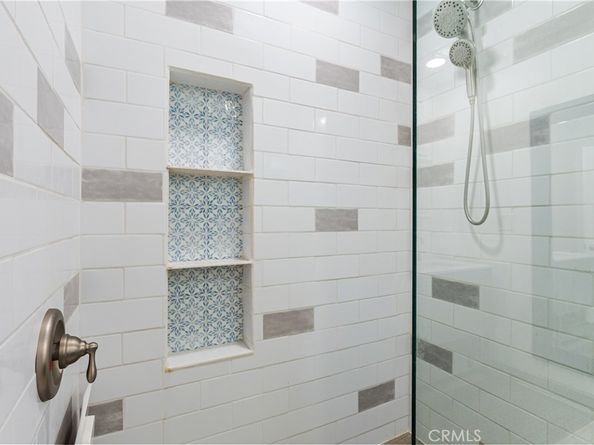 11223 White Oak Avenue, Granada Hills CA 91344