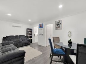 2621 Vineyard Avenue, Los Angeles CA 90016