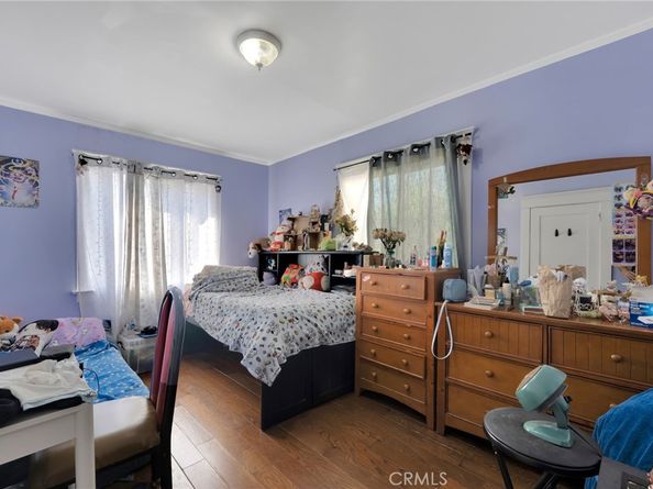 2621 Vineyard Avenue, Los Angeles CA 90016