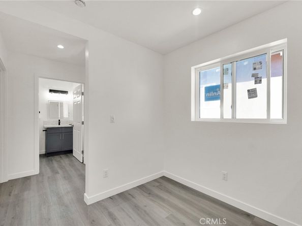 2621 Vineyard Avenue, Los Angeles CA 90016