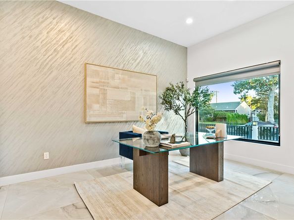 12815 Martha, Valley Village CA 91607