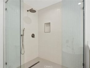 23312 Ostronic, Woodland Hills CA 91367