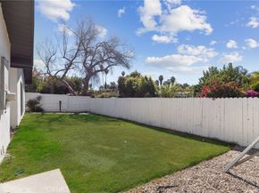 23312 Ostronic, Woodland Hills CA 91367